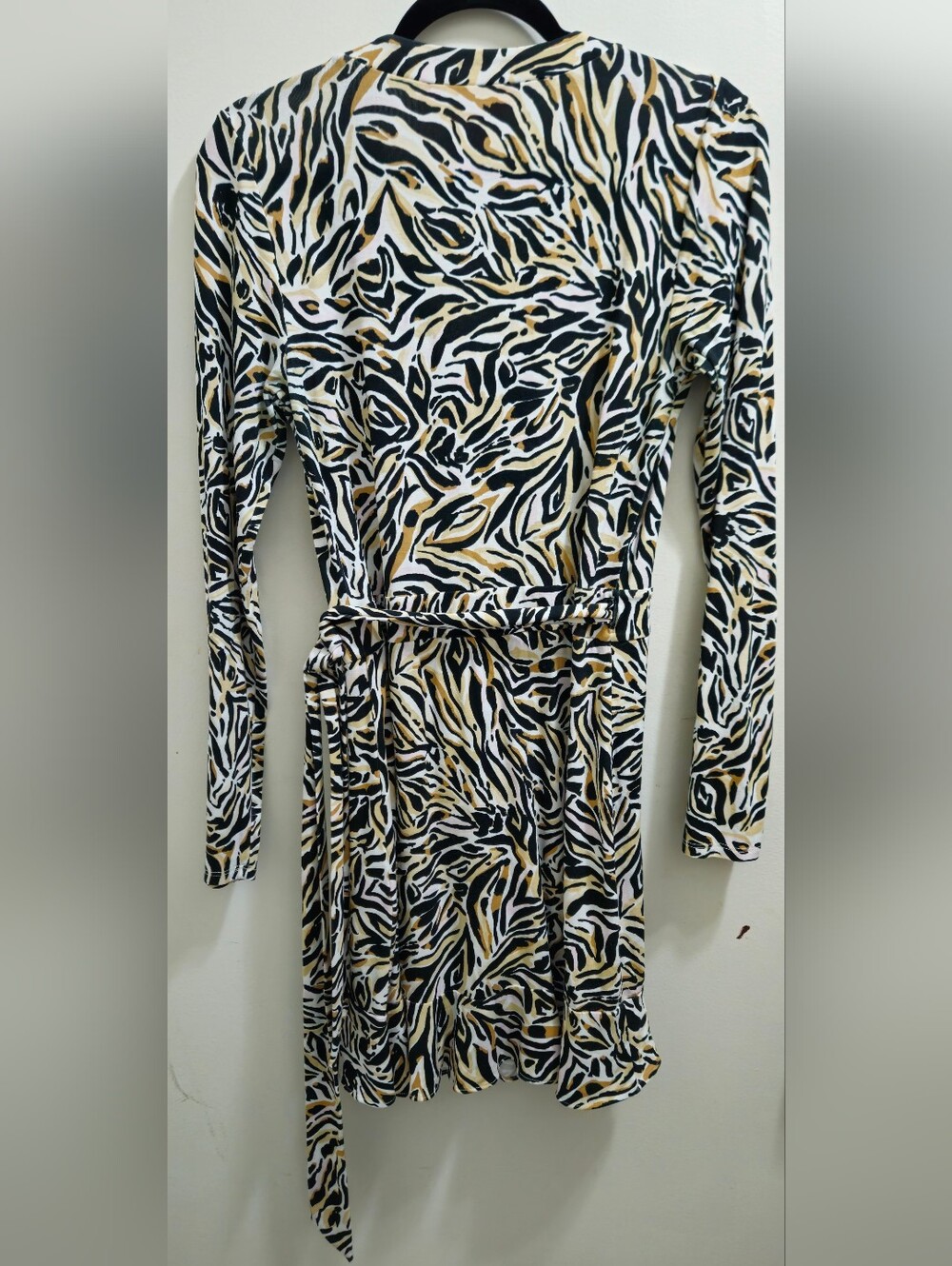 Lilly Pulitzer Rilla Onyx Can You Zee Me Zebra Wrap Dress Skort Short Romper Sm - Picture 8 of 12